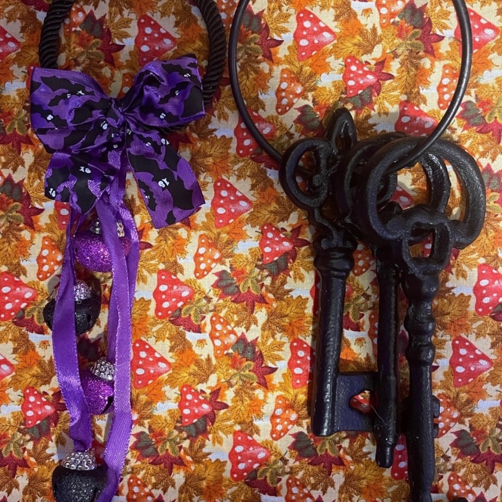 Halloween door decor